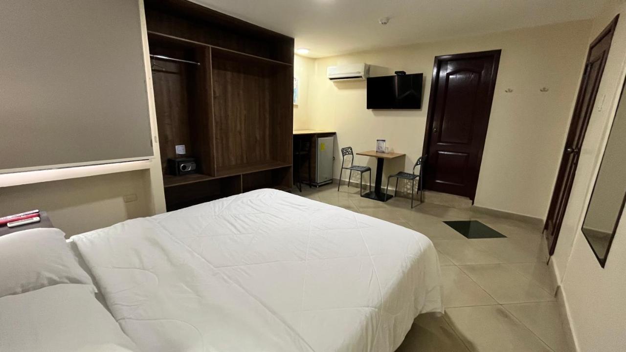 גוויאקיל Hotel Varadero Internacional מראה חיצוני תמונה