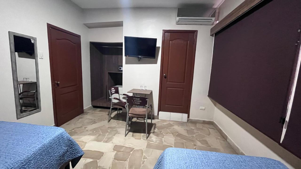 גוויאקיל Hotel Varadero Internacional מראה חיצוני תמונה