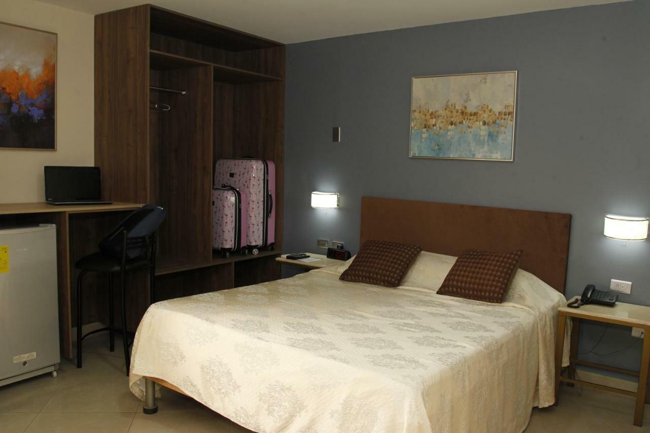 גוויאקיל Hotel Varadero Internacional מראה חיצוני תמונה