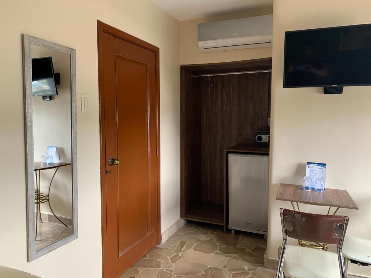 גוויאקיל Hotel Varadero Internacional מראה חיצוני תמונה